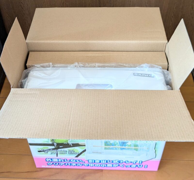 三晃商会「イージーホームクリアバード35」開いた箱